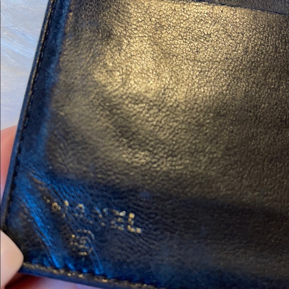 CHANEL Authentic CC Logo Cavier Bifold Wallet - Picture 9 of 16